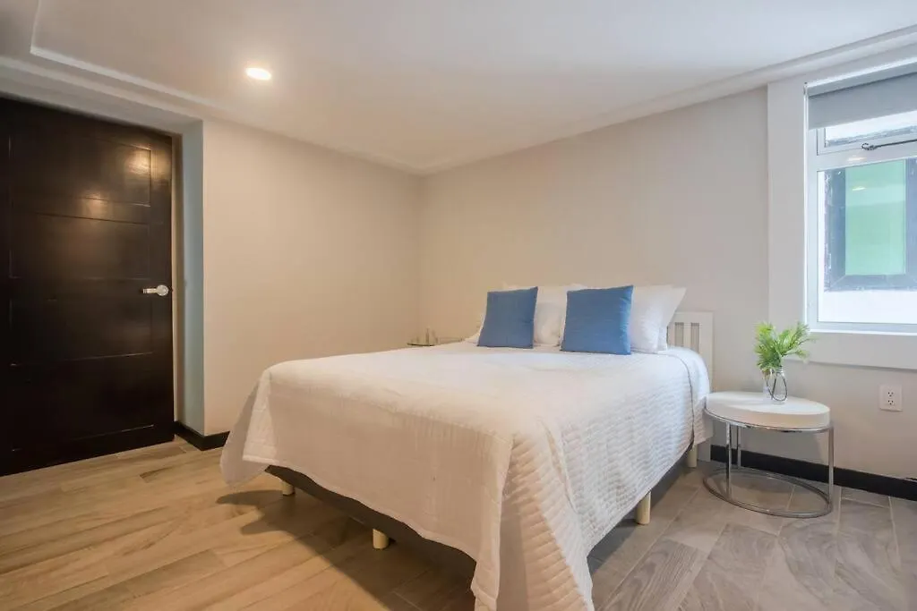Location- 3-Bdr Penth-150 Mbps- Pool- Priv Rooftop Playa del Carmen 0*,  Mexiko