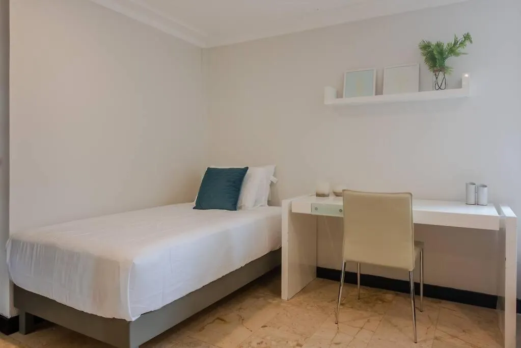 Location- 3-Bdr Penth-150 Mbps- Pool- Priv Rooftop Playa del Carmen Lägenhet